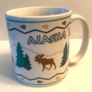 Large Alaska Mug 4” across by 4.5” Tall